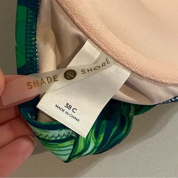 Shade and Shore Sz 38C Underwire Bikini Top - Picture 3 of 3